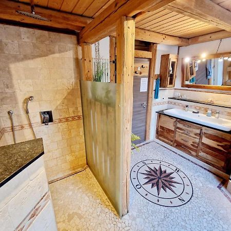 Wood & Stone Lodge 1 Donaueschingen Eksteriør bilde