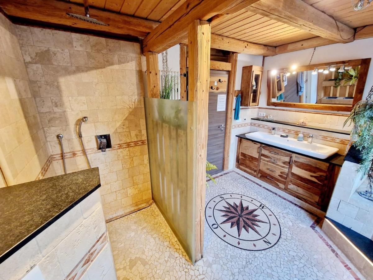 Wood & Stone Lodge 1 Donaueschingen Eksteriør bilde